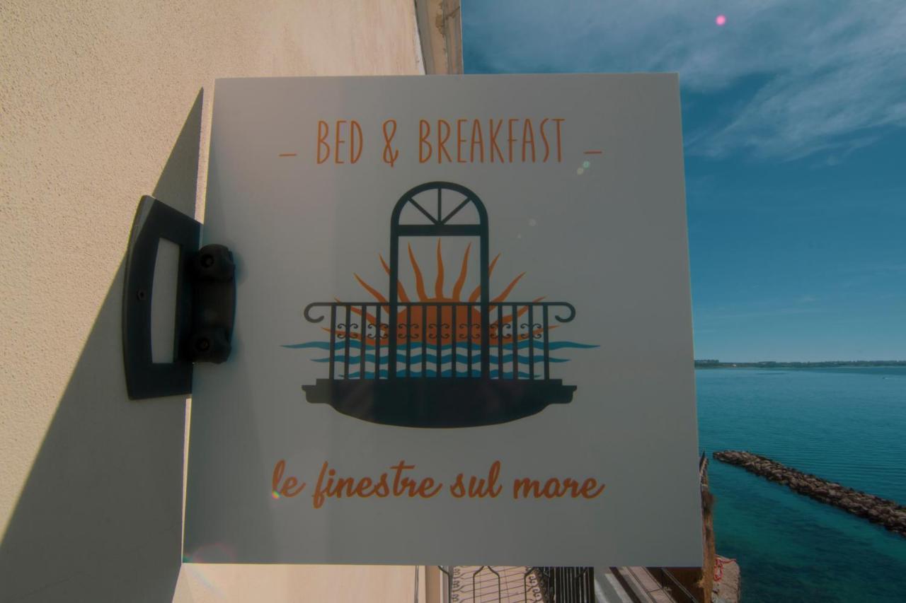 B&B Le Finestre Sul Mare Taranto Eksteriør bilde