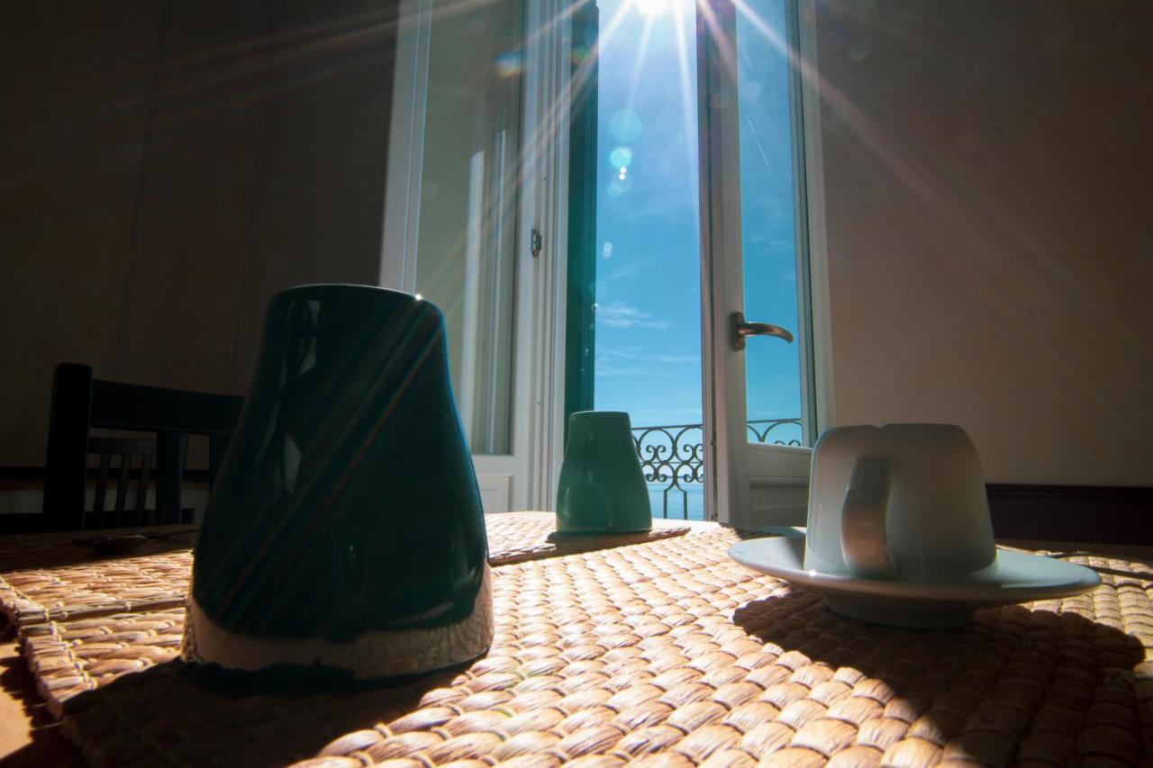 B&B Le Finestre Sul Mare Taranto Eksteriør bilde