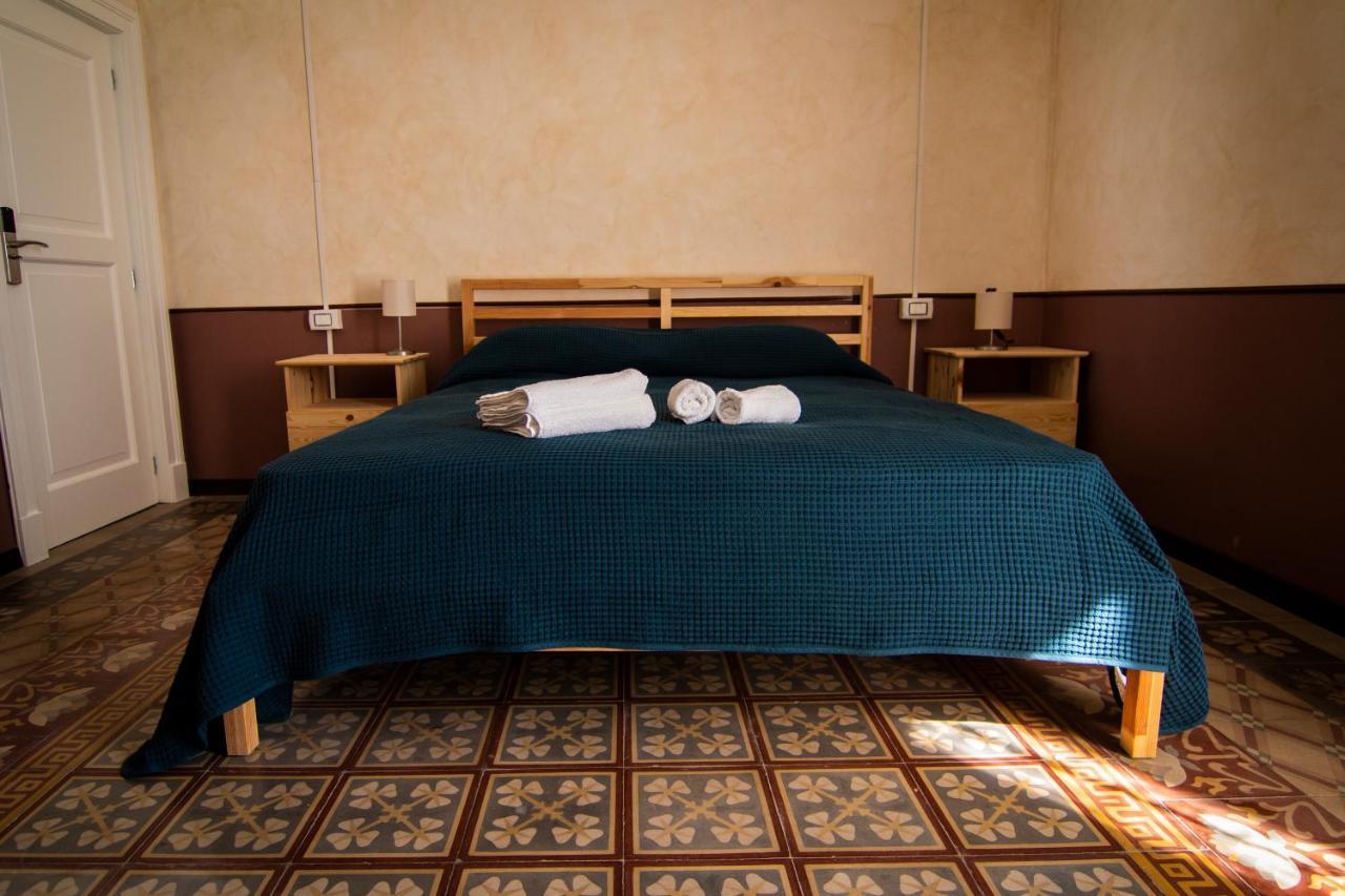 B&B Le Finestre Sul Mare Taranto Eksteriør bilde