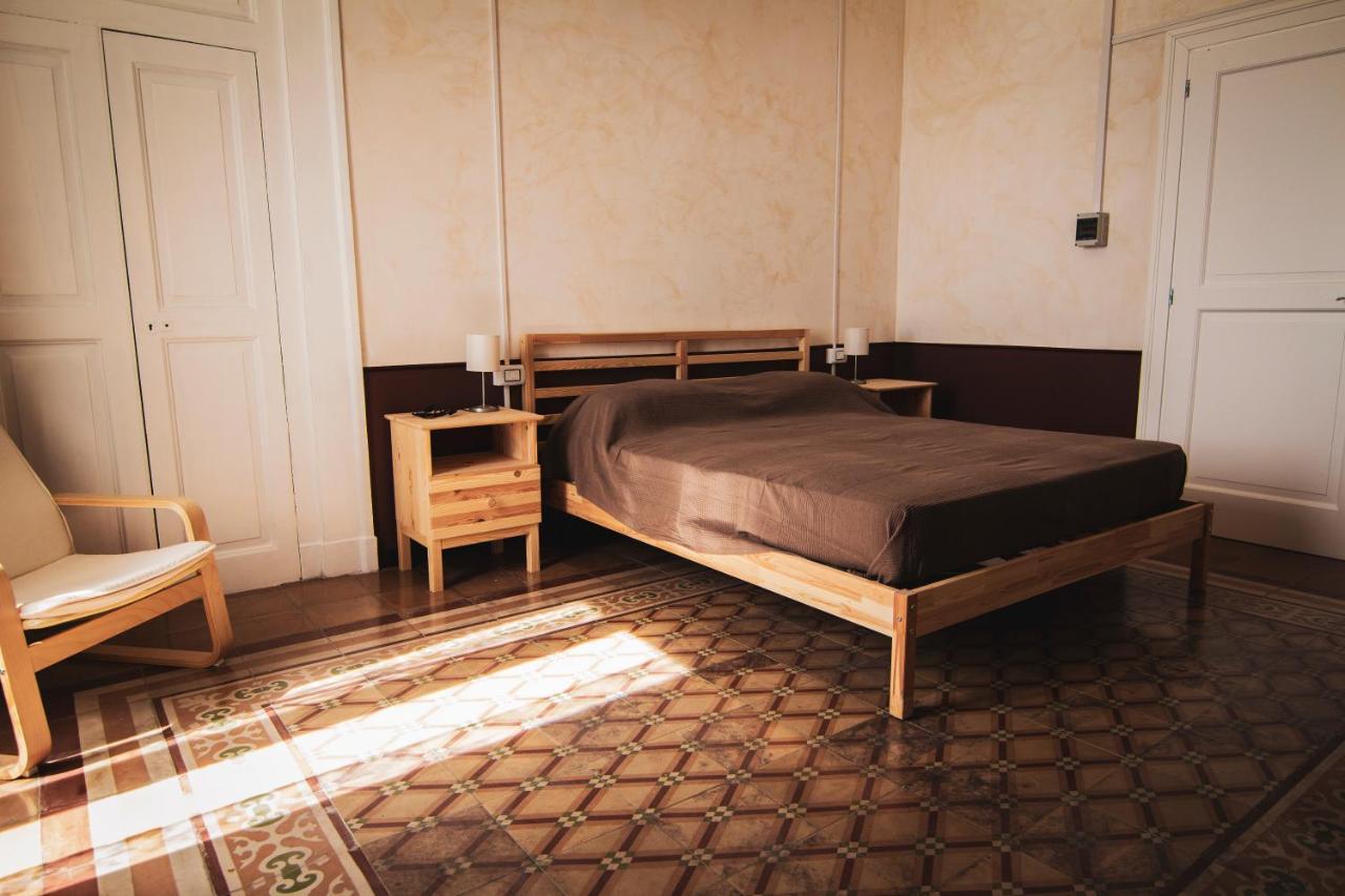 B&B Le Finestre Sul Mare Taranto Eksteriør bilde